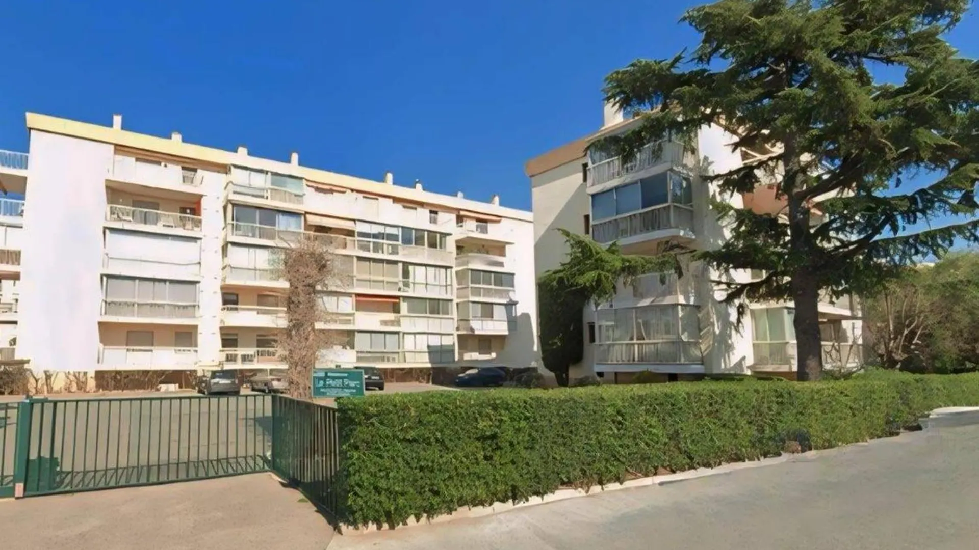 Apartment Appartement 2 Pieces, 4 Couchages, Frejus - Proche Plage Et Port, Residence Securisee - Fr-1-226A-118
