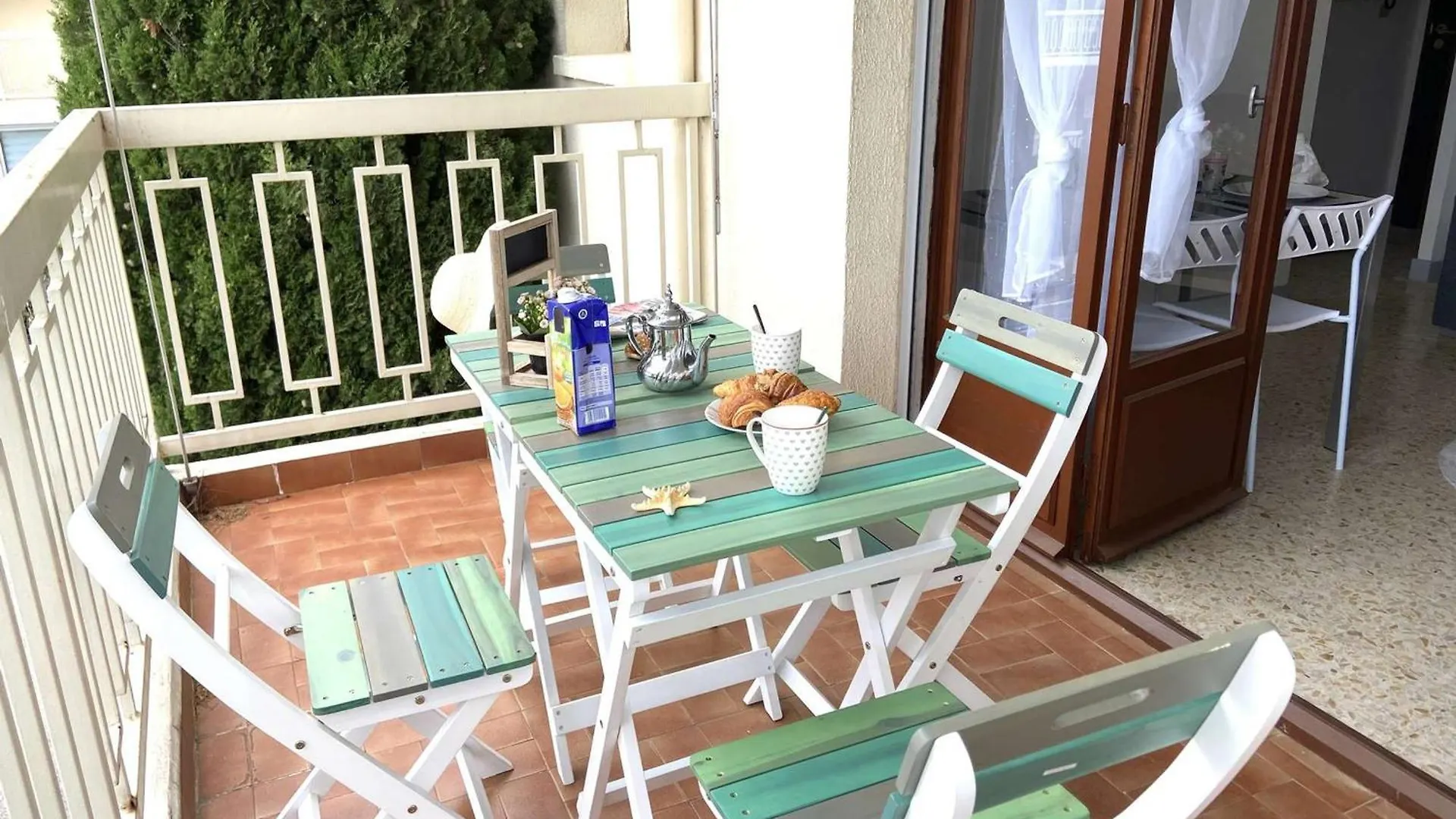 Apartment Appartement 2 Pieces, 4 Couchages, Frejus - Proche Plage Et Port, Residence Securisee - Fr-1-226A-118